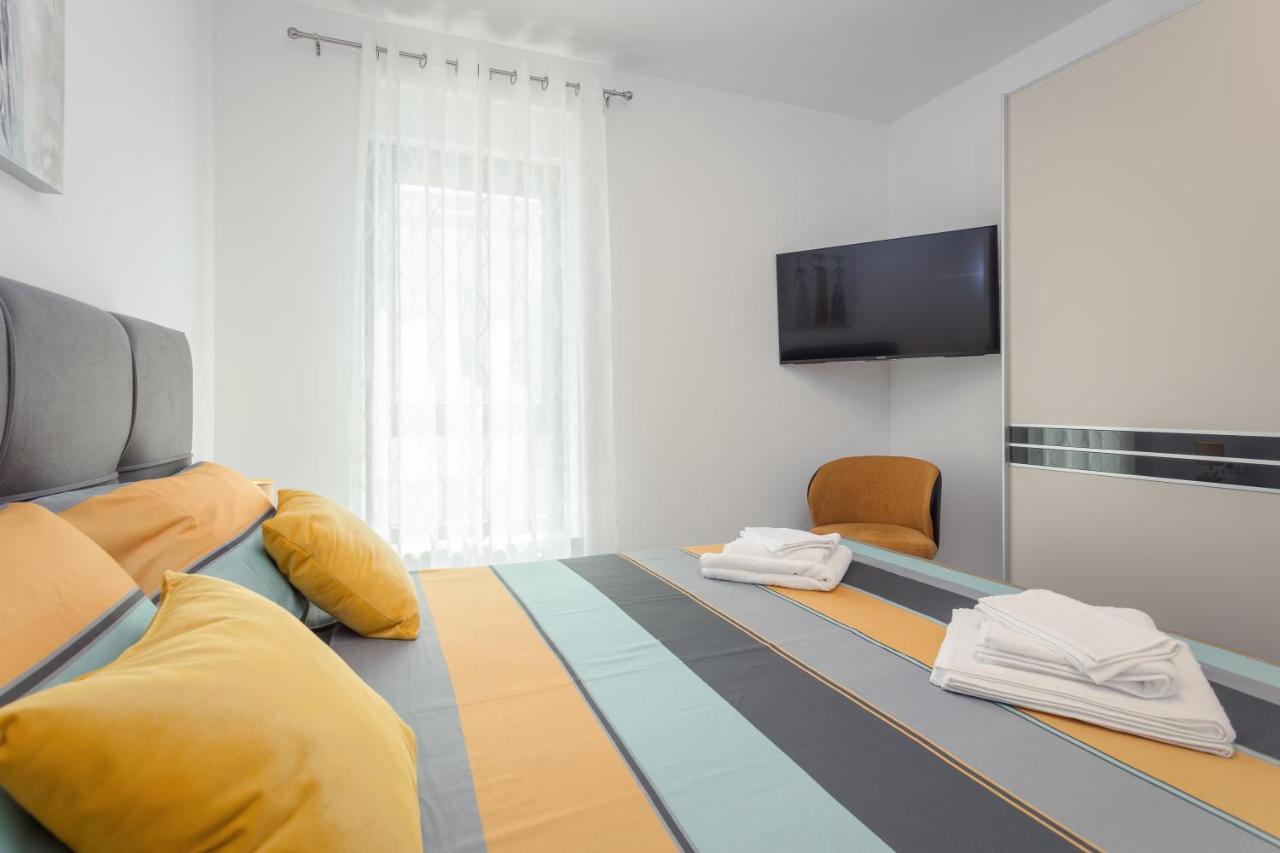 Luton Apartamento Banjole Exterior foto